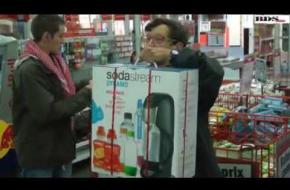 Action BDS à Liège Galérie St Lambert chez Media Markt